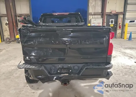 2022 Chevrolet Silverado K3500 High Country z USA, uszkodzony, nr VIN 1GC4YVEY0NF269934